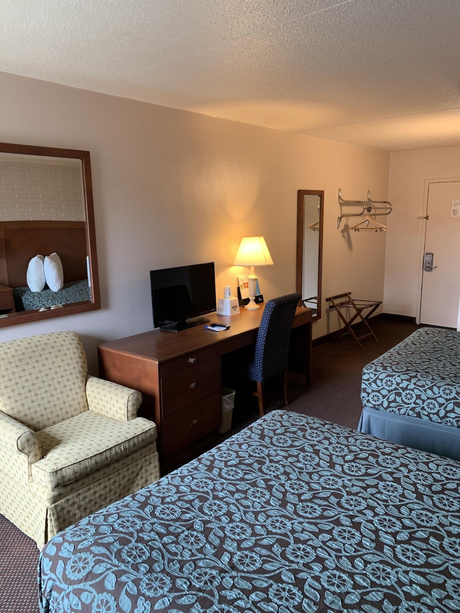 Days Inn By Wyndham Manassas Battlefield Εξωτερικό φωτογραφία
